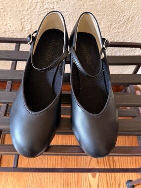 Black Mary Jane Strap Flats